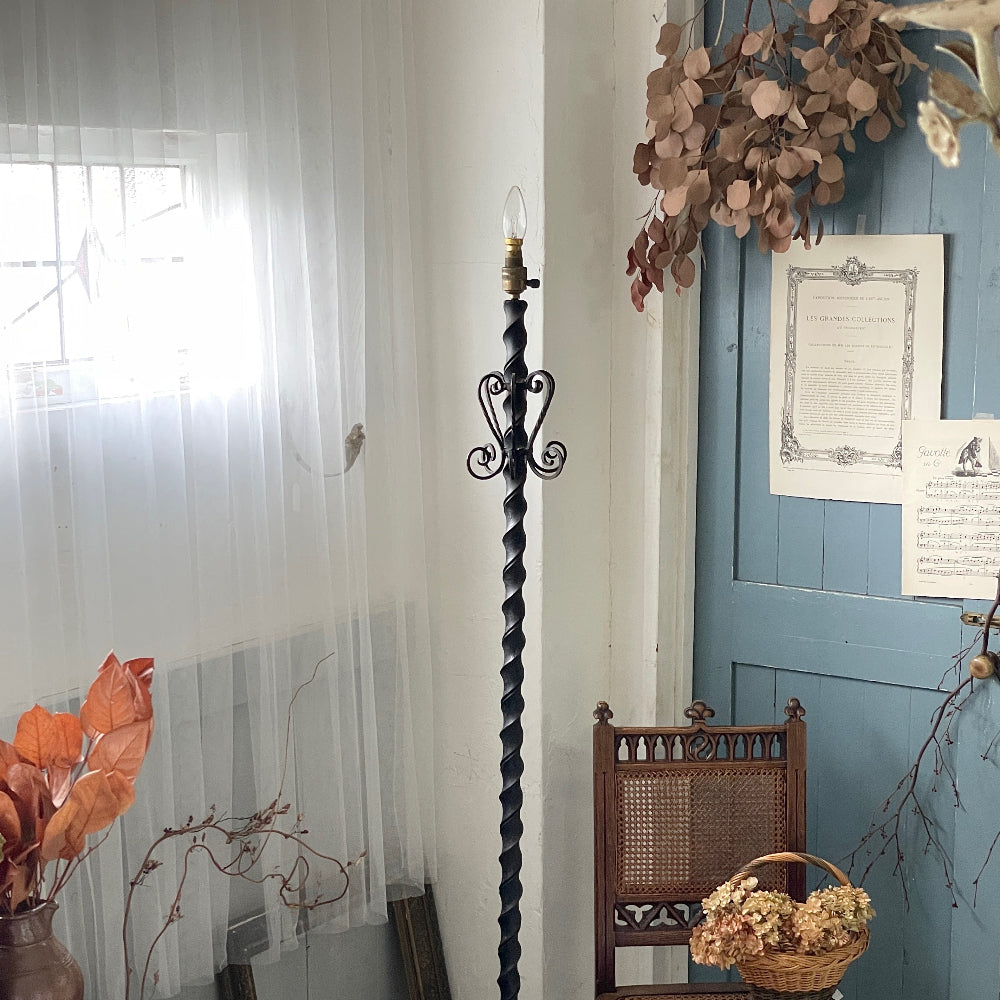 アンティークフロアスタンド（照明器具） フランスアンティーク フロア