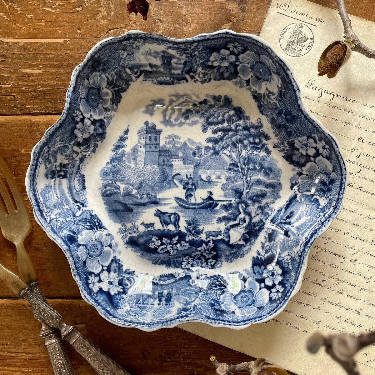 19世紀のB＆W浅いボウル（直径24cm） イギリスアンティーク食器