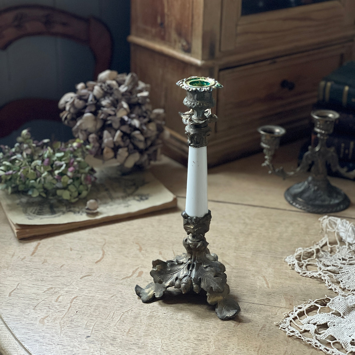 アンティークフランス リモージュ ペアキャンドルスタンド 盛上手彩色ペールピンク アンティークフランス リモージュ ペアキャンドルスタンド 盛