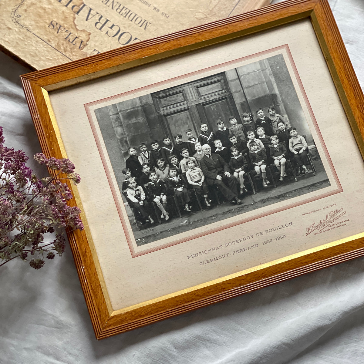 1935-1936年フランス寄宿学校の集合写真（36x31cm） フランス