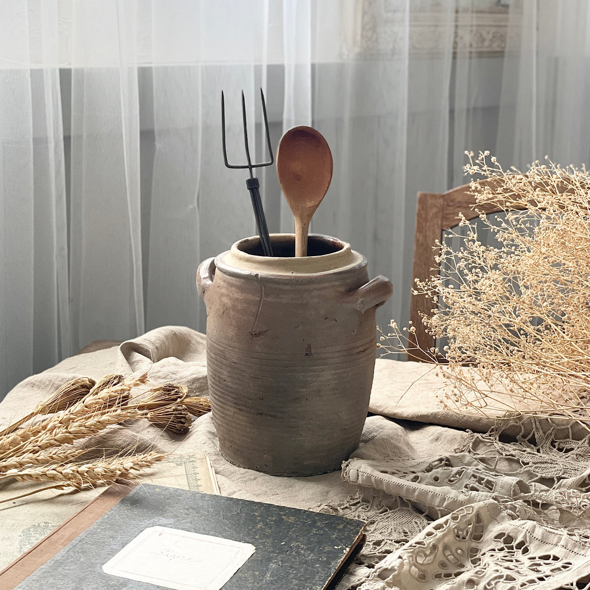 素朴さ漂うコンフィポット（高さ19cm） フランスアンティーク