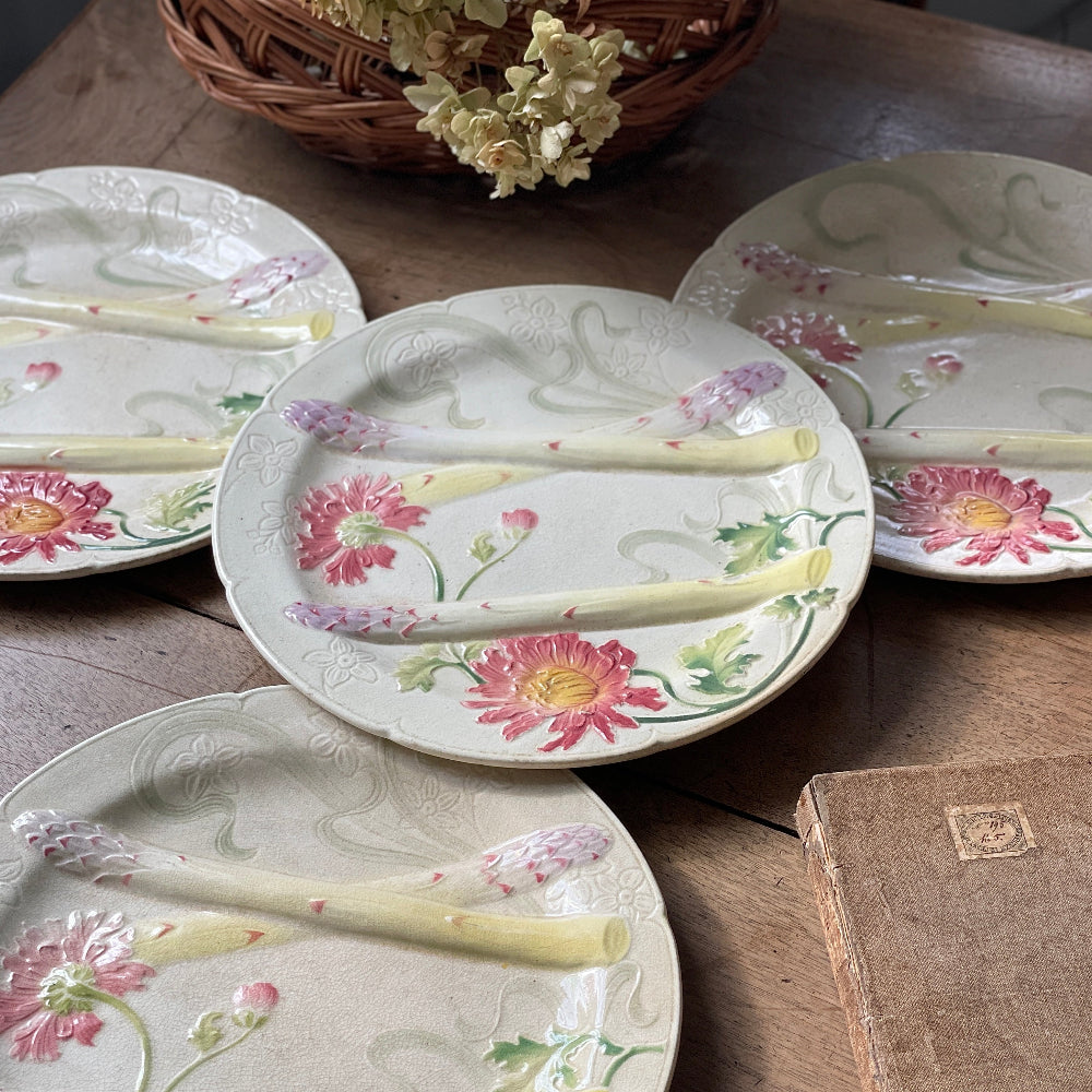 希少　美品　リュネビル　お花のオーバル皿　フランスアンティーク 希少 美品 リュネビル お花のオーバル皿 フランスアンティーク