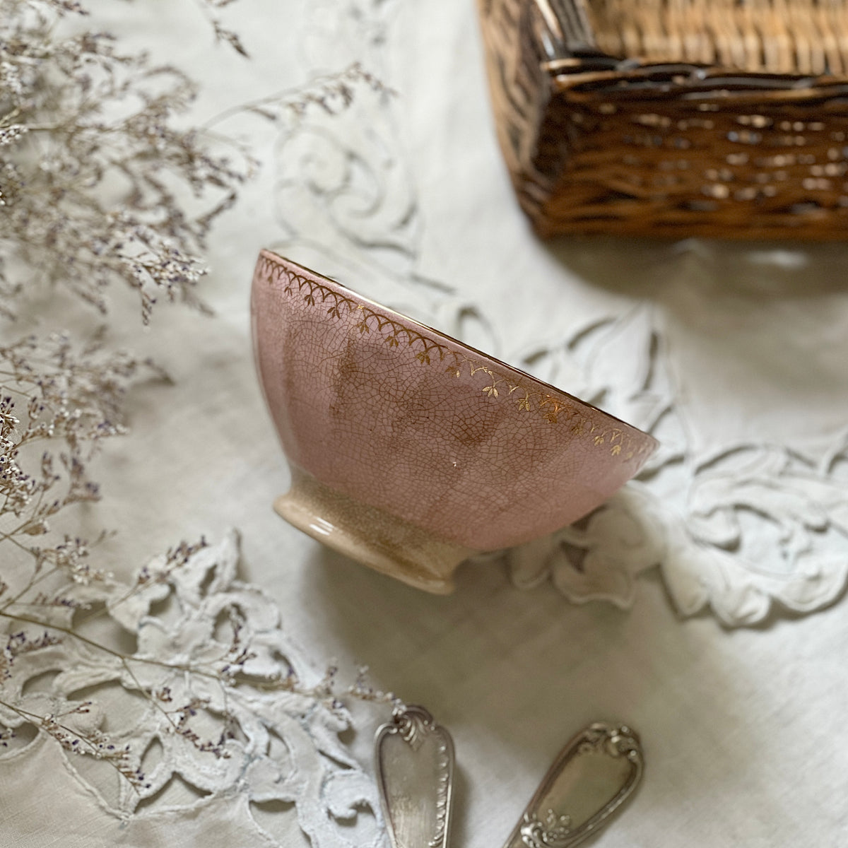 フランス アンティーク カフェオレボウル ピンクのお花柄 3個セット フランス アンティーク カフェオレボウル ピンクのお花柄 3個セット