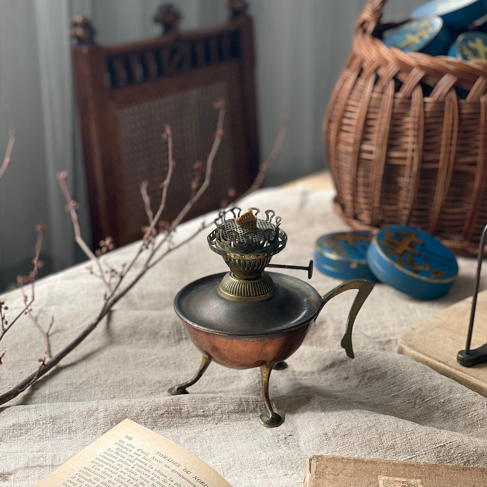 インテリアとして楽しみたいコッパー（銅）オイルランプ フランス