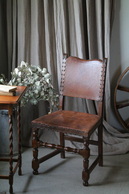 ラスト１脚！素敵な革製の椅子 レザーチェア フランスアンティーク家具
