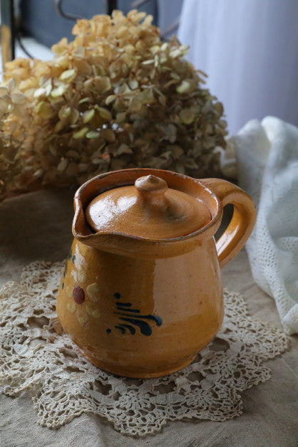 蜂蜜のような色と花模様の南仏のポット 黄色 陶器 雑貨 フランス