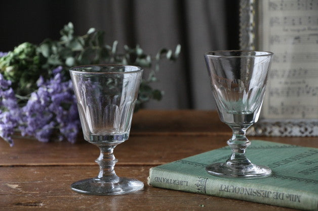 洋書に出てきそうな素敵なグラス フランスアンティークガラス食器