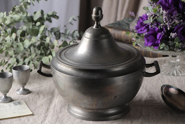 フランス製　エタン(錫、ピューター) の入れ物 フランス製アンティークピュータープレート 22cm