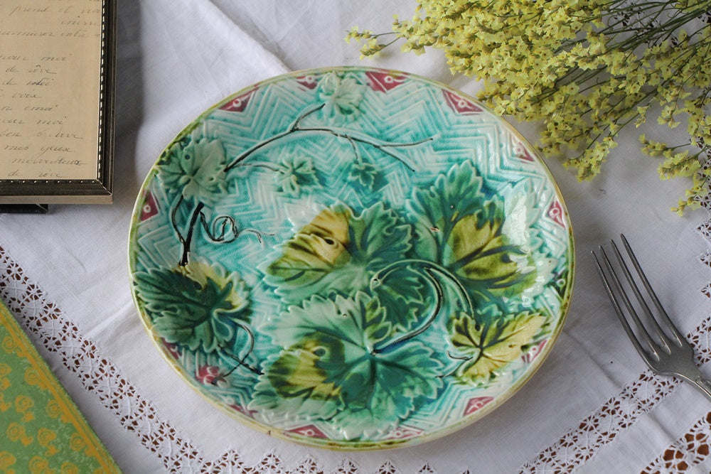 フランスアンティーク　平皿　緑　花