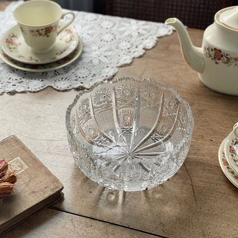 アンティークのガラス食器雑貨1000点超え – チェルシーオールド