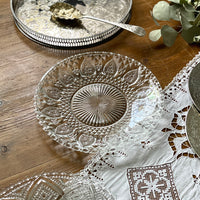 ヴィクトリアン！バラと百合の紋章ガラスプレート（皿）　イギリスアンティーク