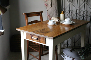 １900年代天板の雰囲気が素敵なオールドパインテーブル（机）　イギリスアンティーク家具