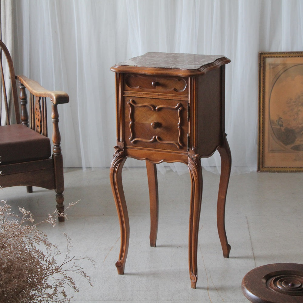 マーブルトップのシュベ（ベッドサイド）高さ84cm　フランスアンティーク