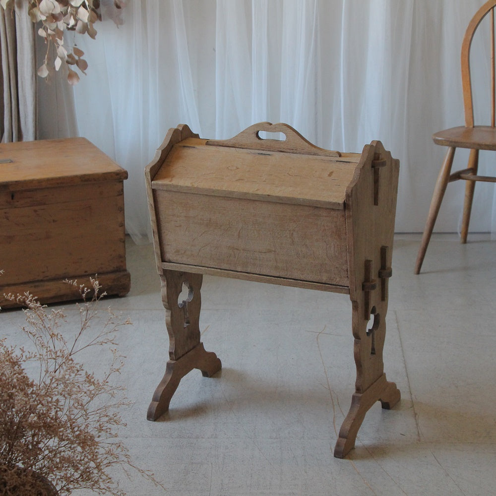 フランスアンティーク　剥離のオーク材　ソーイングボックス（裁縫箱）　1930年代