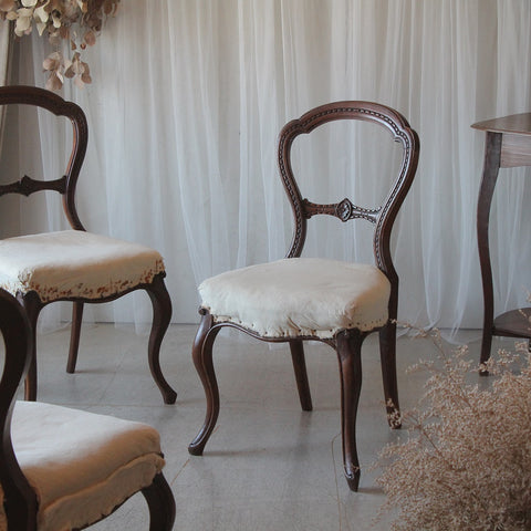 ４脚あり！1890年代ヴィクトリアンバルーンバックチェア（椅子）　イギリスアンティーク