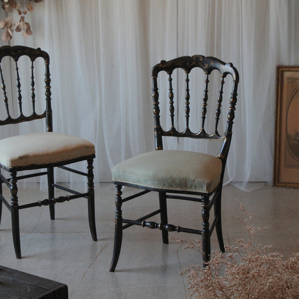 2脚あり！蒔絵をイメージしたナポレオンチェア（椅子） フランス