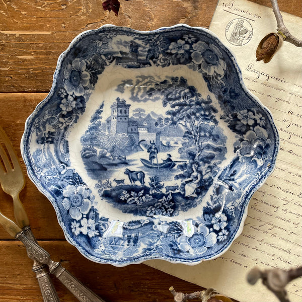 19世紀のB＆W浅いボウル（直径24cm） イギリスアンティーク食器