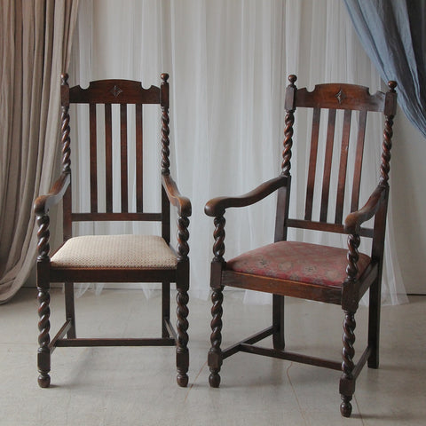２脚あり！1920年代オーク材ツイストのアームチェア　イギリスアンティーク