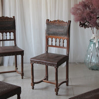 ５脚あり！アンリ2世スタイルレザー（本革）チェア　フランスアンティーク