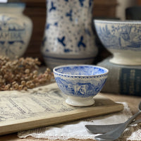 マーストリヒト窯ブルーの牛のカフェオレボウル（直径9cm）LAITIERE　オランダアンティーク