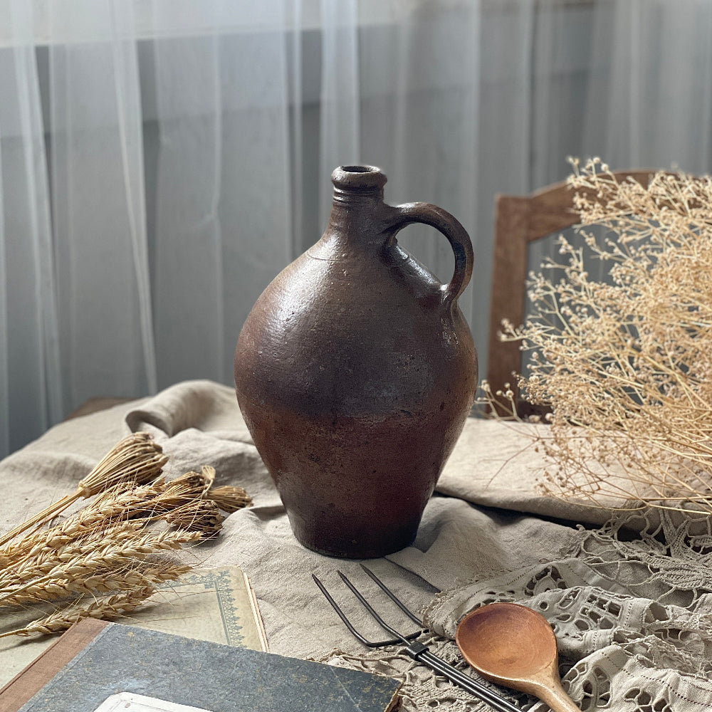 美しい立ち姿のジャグ（高さ27cm）　フランスアンティーク