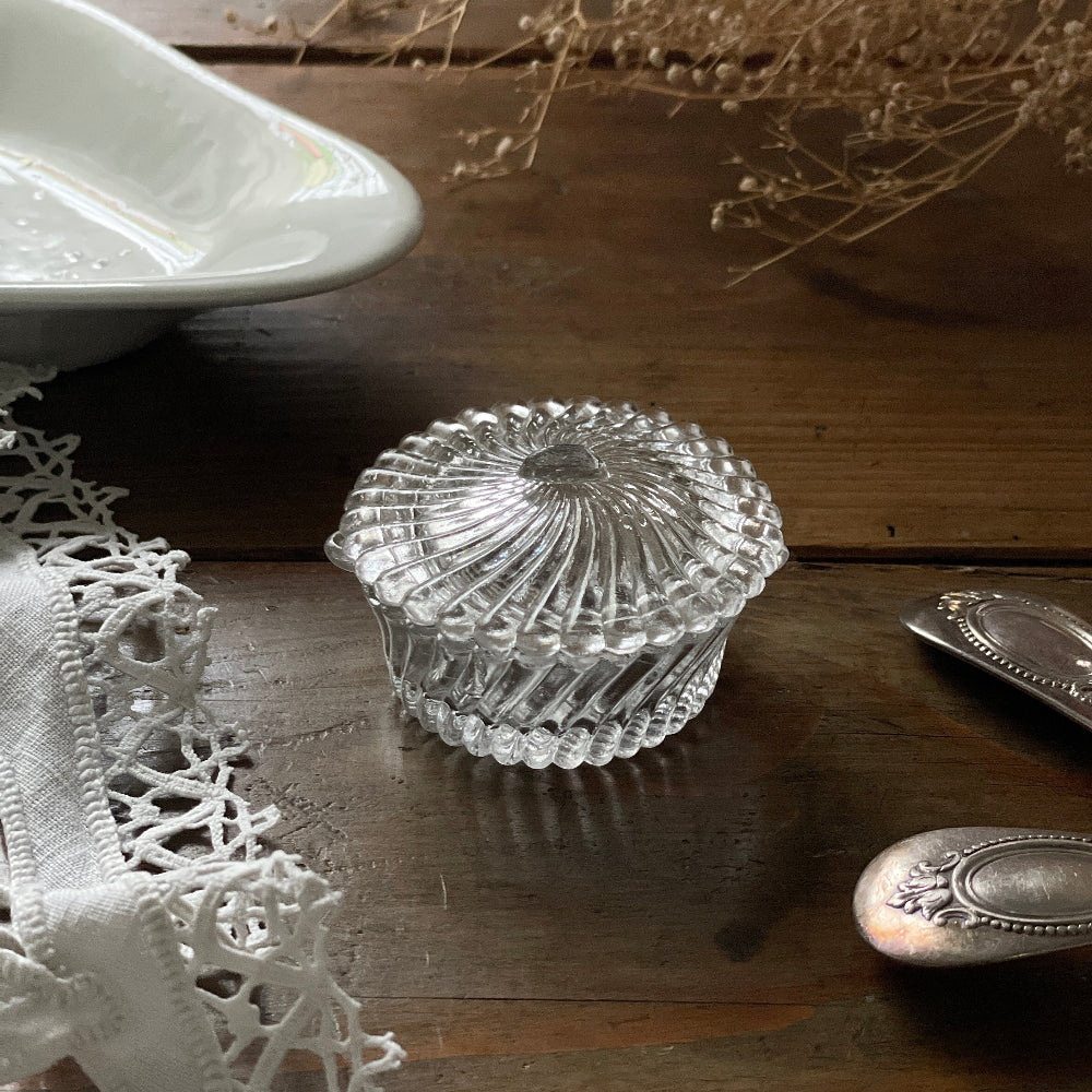 ポルティユー・ヴァレリスタル社蓋付きマスタード入れ　フランスアンティーク