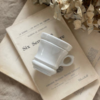 レアな白のブリュロカップ（マグ）　フランスアンティーク