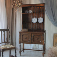 1930年代オーク材ツイストが素敵なドレッサー（カップボード）　イギリスアンティーク