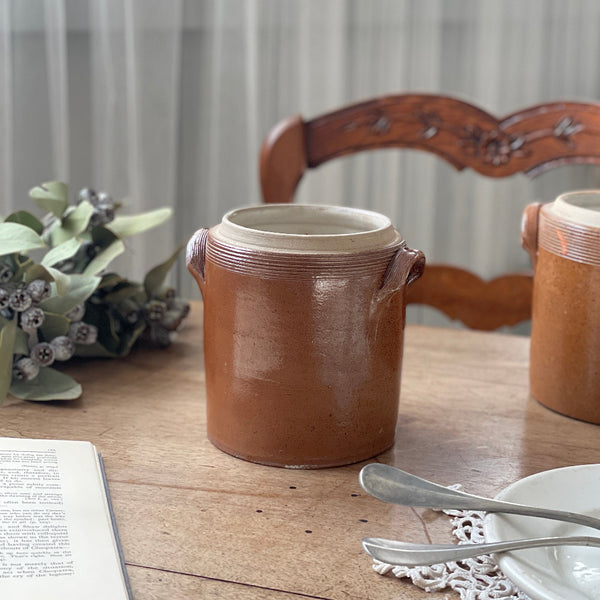 素朴なキッチンイメージのコンフィポット（高さ15cm） フランス