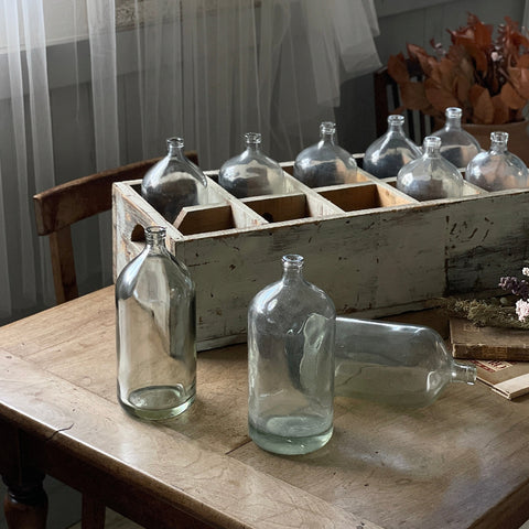 木箱に入ったデミジョンボトル１０本セット　イギリスアンティーク