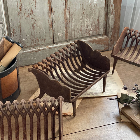 アンティーク インテリア雑貨 / メタル雑貨 – チェルシーオールド