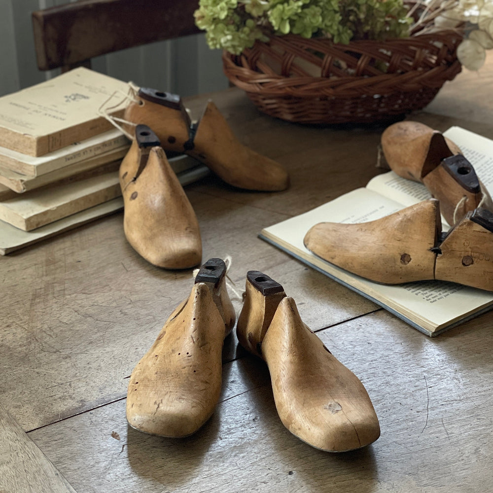 ３セットあり！味わい深い木肌の木靴型　フランスアンティーク