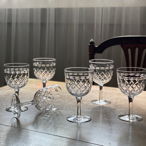 ５客あり！クリスタルガラスの白ワイングラス（Tudor Crystal）　 イギリスアンティーク