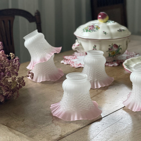 5点あり！ピンクのフロスト（すり）ガラスシェード フランス