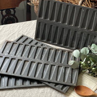 ４点あり！お菓子屋さんのディスプレイに！ブリキモールド　フランスアンティーク