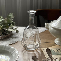 リボン柄のエッチングが素敵なカラフェ（デキャンタ）1　フランスアンティーク