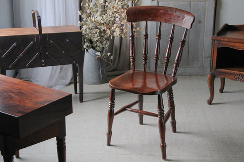 1880年代！絵になるヴィクトリアンチェア（椅子）高さ88.5cm　イギリスアンティーク家具