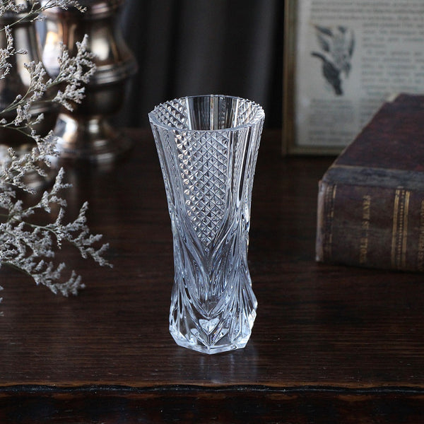 イギリス製アンティーク　フラワーベース キリリとした印象のフラワーベース（高さ13cm） イギリスアンティーク