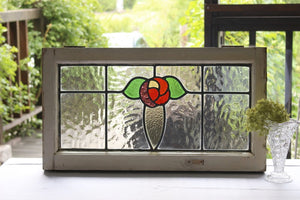 横長の赤いバラのステンドグラス　イギリスアンティーク(住宅窓)　65.5cm×36.5cm