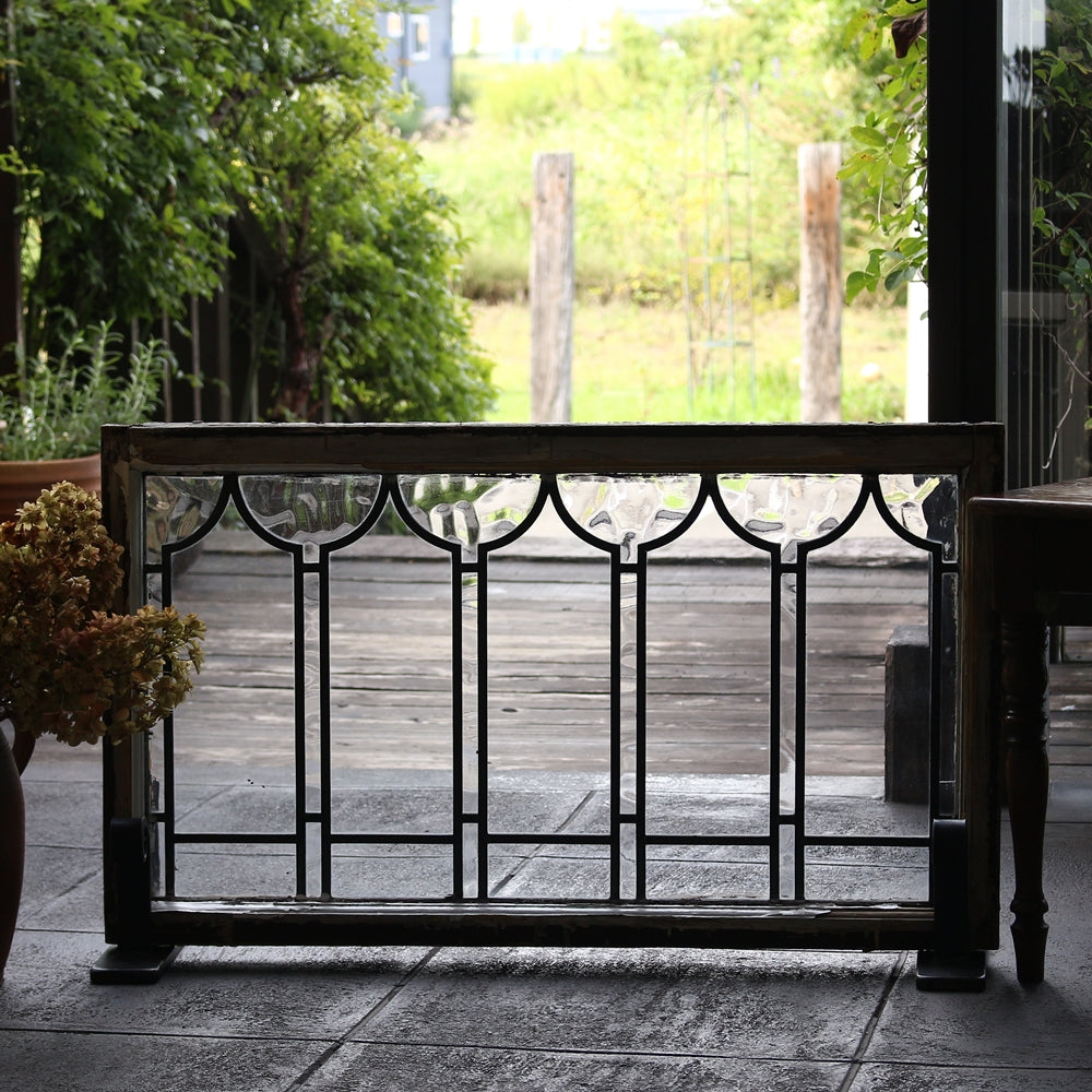 2枚あり！曲線デザインでクリアガラスのステンドグラス　イギリスアンティーク　85cm×50cm