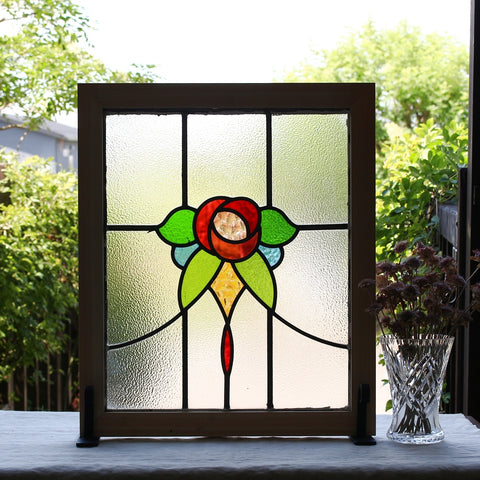 赤いバラのステンドグラス　イギリスアンティーク　52.5cm×62.5cm