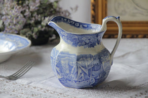 ヨットの絵柄が素敵なウェッジウッド社ジャグ　イギリスアンティーク陶器雑貨