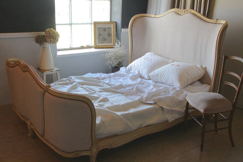 ルイ１５世スタイル（コルベール）ベッド　フランスアンティーク家具
