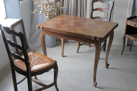 パーケットリーが素敵なドローリーフテーブル（DLT）（横幅79-157.5cm)　フランスアンティーク家具