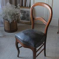 レザー座面がかっこいいバルーンバックチェア（椅子）高さ88cm　フランスアンティーク家具