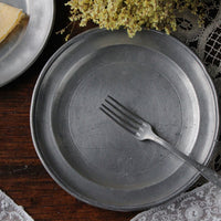 写真撮影で活躍してくれるエタンプレート（直径22.5cm）　フランスアンティーク雑貨