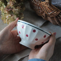 水玉模様が可愛いカフェオレボウル（直径12.5cm）　フランスアンティーク食器