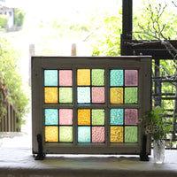 パステルカラーが美しい6分割のステンドグラス　イギリスアンティーク（住宅窓）52cm×43.5cm