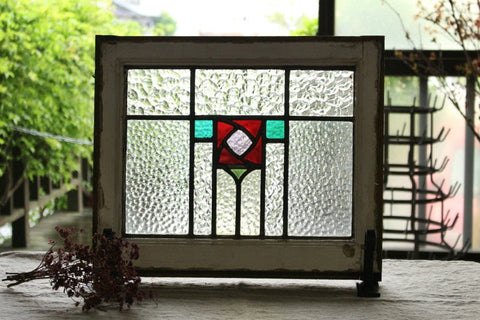 とても可愛い四角の赤いバラ模様 ステンドグラス(6枚あり) イギリスアンティーク(住宅窓) 48.5cm×41cm