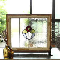 シンプルな赤の丸いバラのステンドグラス イギリスアンティーク(住宅窓) 51cm×45.5cm